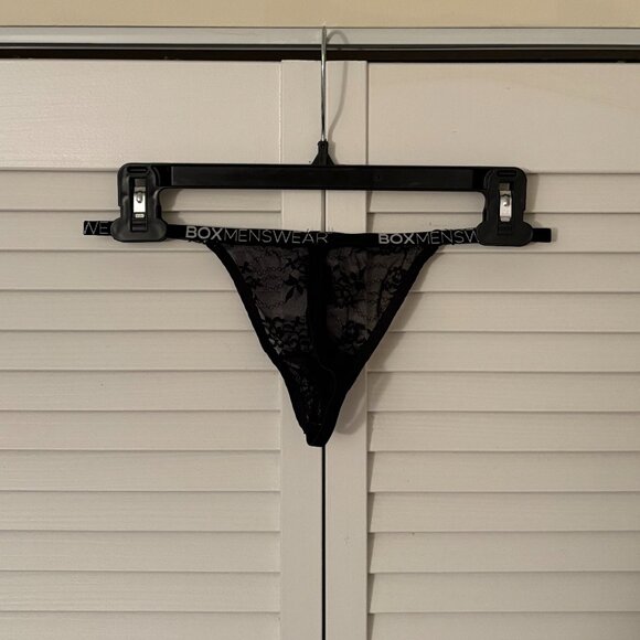 Black Sheer Lace-style G-String - Picture 1 of 3